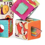 Block Party – klocki materiałowe z sorterami / B.Toys