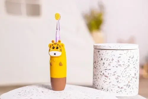 Soniczna Szczoteczka do zębów dla dzieci GIOgiraffe żółte / InnoGIO