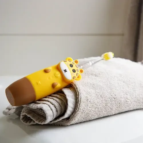 Soniczna Szczoteczka do zębów dla dzieci GIOgiraffe żółte / InnoGIO