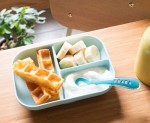 Komplet naczyń z silikonu trójdzielny talerz z przyssawką + łyżeczka Blue / Beaba