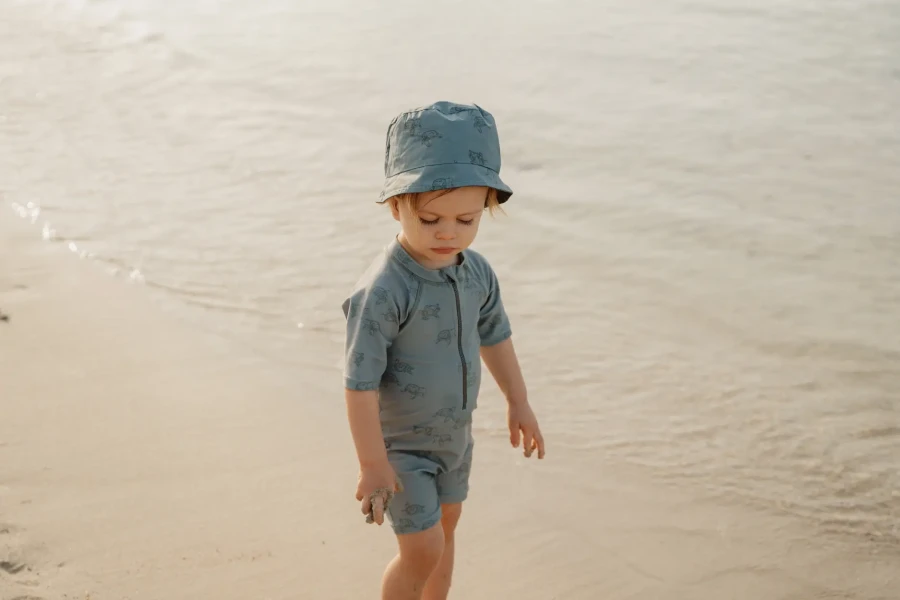 Swimsuit chłopięcy Turtle Island Olive / Little Dutch