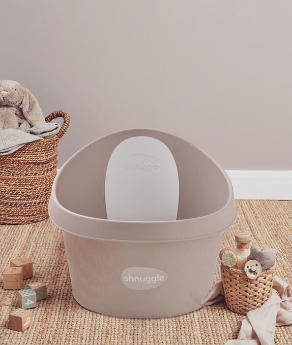 Wanienka Shnuggle Toddler z piankowym oparciem Taupe /Shnuggle