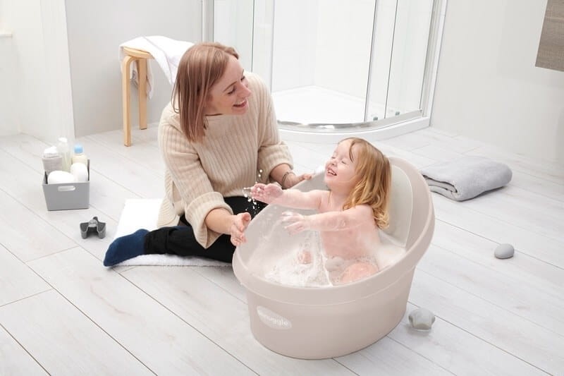Wanienka Shnuggle Toddler z piankowym oparciem Taupe /Shnuggle