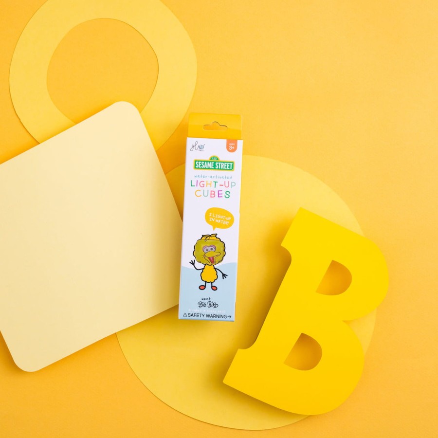 Glo Pals zestaw 4 kostek sensorycznych świecących w wodzie - Abby z serii Ulica Sezamkowa
