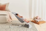 BABYBJORN - leżaczek BLISS WOVEN, Petal Quilt, Jasnoszary