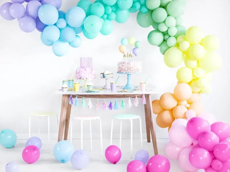 Świeczki urodzinowe gładkie, 14cm - jasny liliowy / PartyDeco