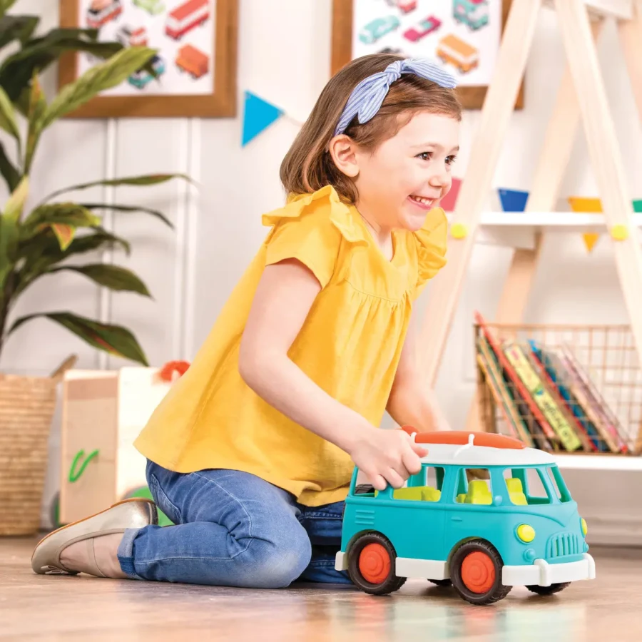 BUSIK – Van / Wonder Wheels