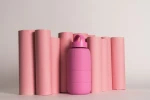 Szklana butelka do monitorowania dziennego nawodnienia Puffer Bottle - BUBBLEGUM / BINK