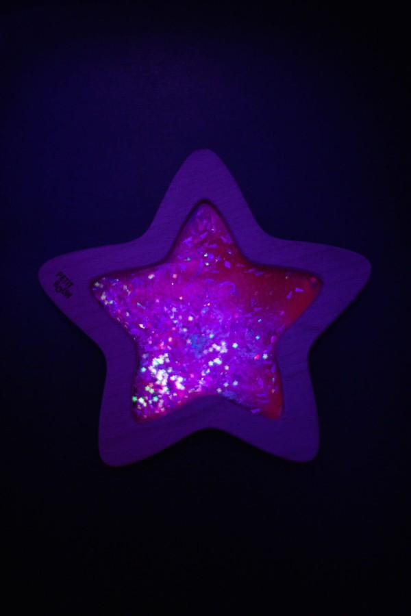 Sensoryczna GWIAZDA PINK świecąca w ciemności / Petit Boum