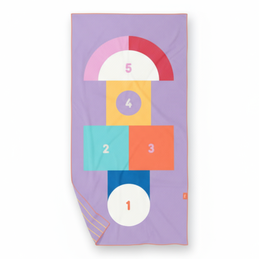 Dwustronny ręcznik plażowy PlayTowels - Hopscotch / QUUT