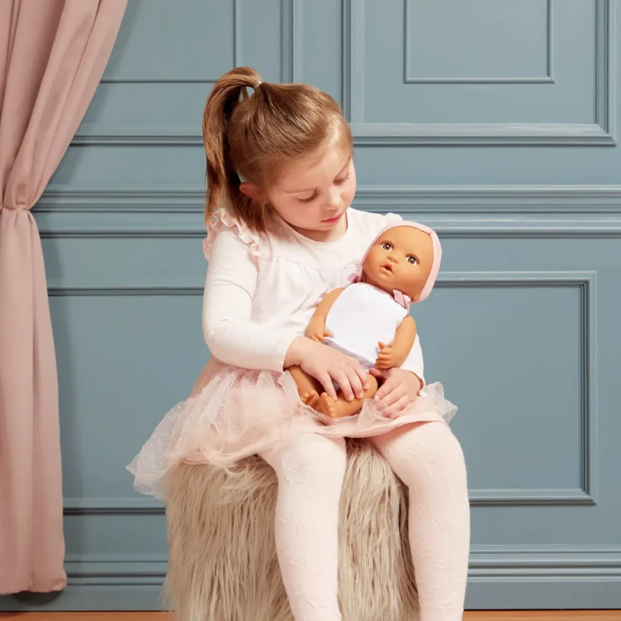 Lalka niemowlę ze smoczkiem, w dwuczęściowym ubranku i opasce / LullaBaby